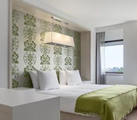 Otel Nh Zuid Amsterdam