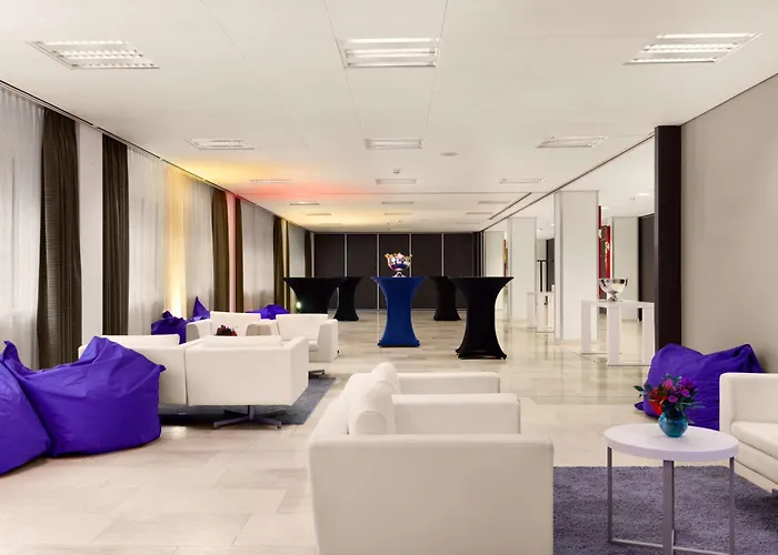 Nh Zuid 4* אמסטרדם