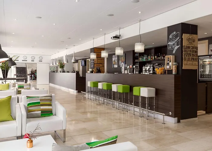 Nh Zuid 4* אמסטרדם